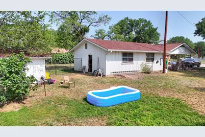 107 W Oriole Drive, Marble Falls, TX 78654 - Photo 13