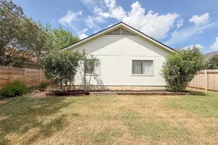 2313 Thornwild Pass, Austin, TX 78758 - Photo 35