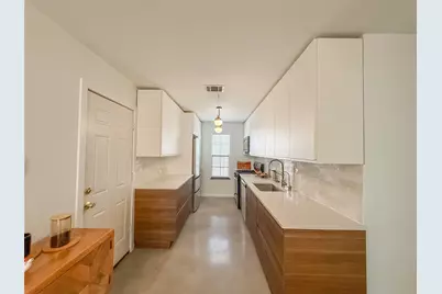 2313 Thornwild Pass, Austin, TX 78758 - Photo 11
