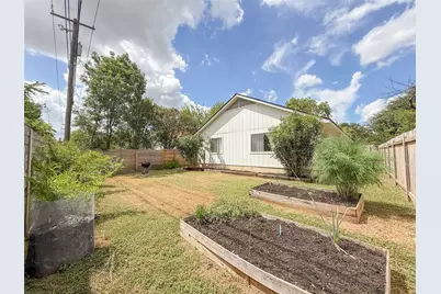 2313 Thornwild Pass, Austin, TX 78758 - Photo 37