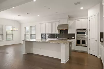 4705 Napoli Shore Drive, Leander, TX 78641 - Photo 13