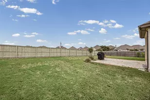 528 Calmo Ct, Liberty Hill, TX 78642 - Photo 27
