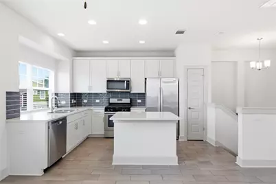 2021 Sharper Mews Lane, Austin, TX 78741 - Photo 15