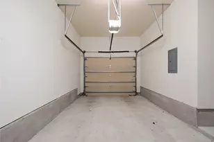 2021 Sharper Mews Ln, Austin, TX 78741 - Photo 11