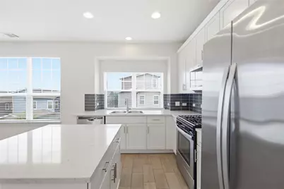 2021 Sharper Mews Lane, Austin, TX 78741 - Photo 13