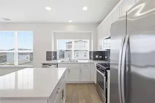 2021 Sharper Mews Ln, Austin, TX 78741 - Photo 13