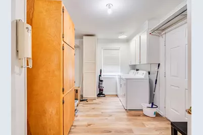 105 Maynard Street, Bastrop, TX 78602 - Photo 17