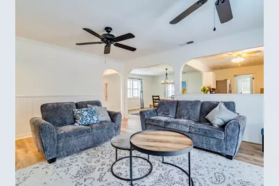 105 Maynard Street, Bastrop, TX 78602 - Photo 9