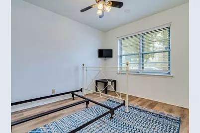 105 Maynard Street, Bastrop, TX 78602 - Photo 13