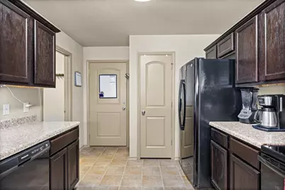 1315 Lantana Court, Gonzales, TX 78629 - Photo 15