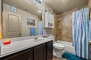 1315 Lantana Ct, Gonzales, TX 78629 - Photo 31