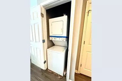 2502 Leon Street #409, Austin, TX 78705 - Photo 5