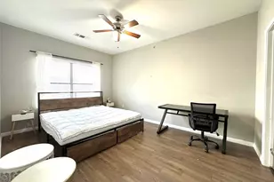 2502 Leon St, Austin, TX 78705 - Photo 9