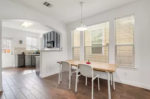 1819 Village Oak Ct, Austin, TX 78704 - Photo 3