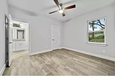 21201 Norris Cove, Lago Vista, TX 78645 - Photo 13