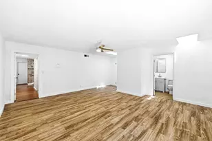 8301 Belclaire Ln, Austin, TX 78748 - Photo 17