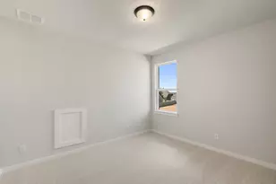 400 Bear Paw Run, Georgetown, TX 78628 - Photo 29