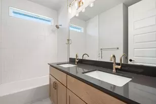 400 Bear Paw Run, Georgetown, TX 78628 - Photo 31