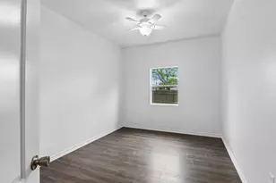 810 Lamar St, Luling, TX 78648 - Photo 19