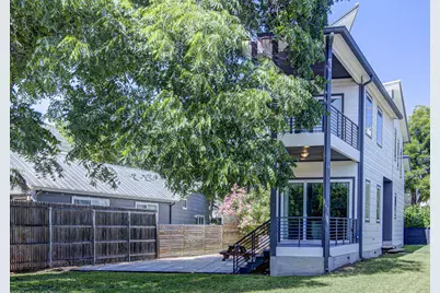 2406 E 16th Street, Austin, TX 78702 - Photo 3