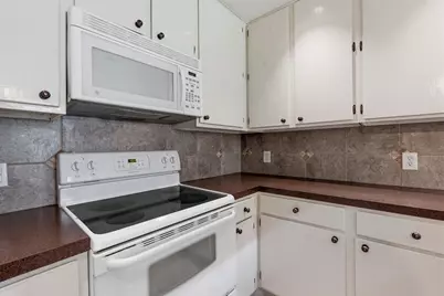 1748 Ohlen Road #24, Austin, TX 78757 - Photo 11