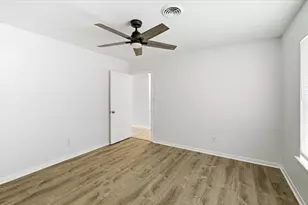 3211 John Campbells Trail, Austin, TX 78735 - Photo 11