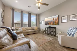 22601 Maidengrass Ln, Lago Vista, TX 78645 - Photo 15