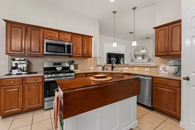 3804 Hidden Lake Crossing, Pflugerville, TX 78660 - Photo 3