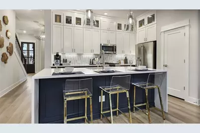 710 Bernese Pass, Austin, TX 78745 - Photo 3