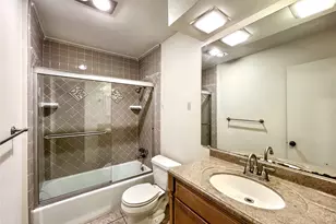 8305 Greenslope Dr, Austin, TX 78759 - Photo 25