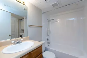 3115 Helms St, Austin, TX 78705 - Photo 9