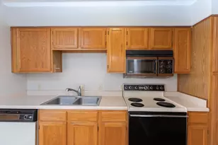 3115 Helms St, Austin, TX 78705 - Photo 7