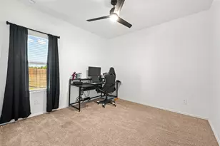 405 W Andover Ln, Uhland, TX 78640 - Photo 15
