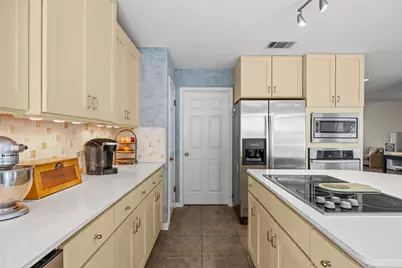 7807 Wheel Rim Circle, Austin, TX 78749 - Photo 19
