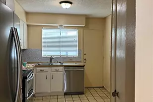 1748 Timberwood Dr, Austin, TX 78741 - Photo 7