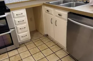 1748 Timberwood Dr, Austin, TX 78741 - Photo 21