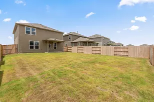 300 Daniels Dusty Trl, Georgetown, TX 78626 - Photo 5