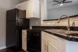 2320 Gracy Farms Ln, Austin, TX 78758 - Photo 7