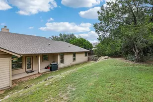 1058 Daviot Dr, Spicewood, TX 78669 - Photo 29