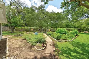 1304 Harrison Ln, Austin, TX 78742 - Photo 17