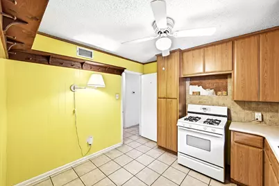 1304 Harrison Lane, Austin, TX 78742 - Photo 9