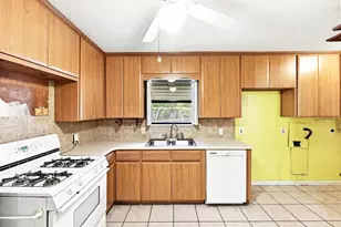 1304 Harrison Ln, Austin, TX 78742 - Photo 7