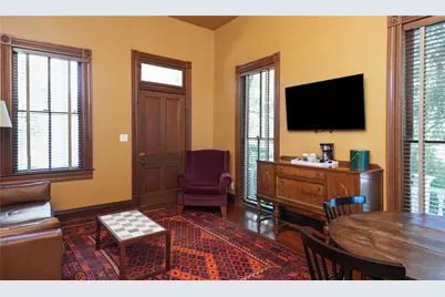 1001 King Court, Kingsland, TX 78639 - Photo 9