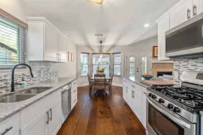 9306 Curlew Drive, Austin, TX 78748 - Photo 13