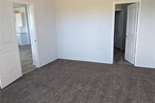 119 Kyra Ln, Taylor, TX 76574 - Photo 5