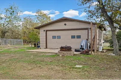 250 Rick Road, La Grange, TX 78945 - Photo 17