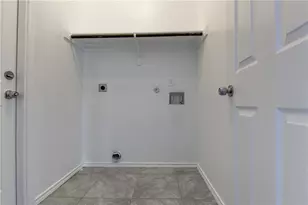 135 Valle Verde Dr, Del Valle, TX 78617 - Photo 15