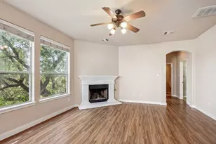 88 White Magnolia Cir, Austin, TX 78734 - Photo 7