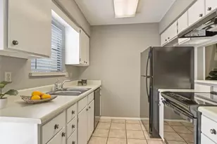 8400 Jamestown Dr, Austin, TX 78758 - Photo 5
