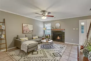 8400 Jamestown Dr, Austin, TX 78758 - Photo 3